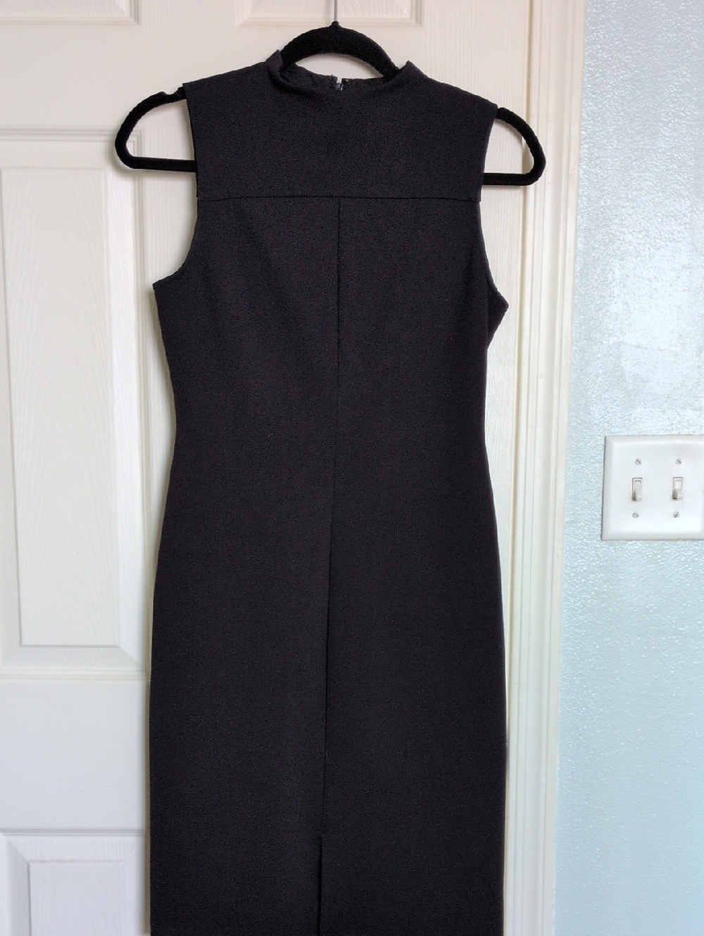 Luxely Dawn Sleeveless Black Sheath Dress - Elegant Minimalist